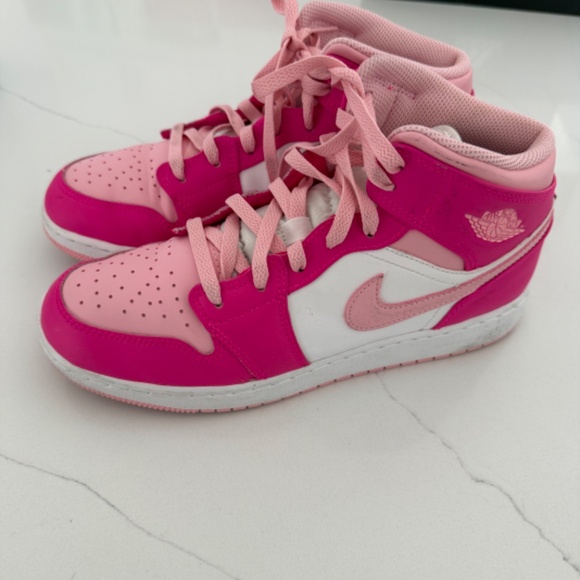 Nike Air Jordan 2 Med GS Youth White & Pink Sneakers Mid Top